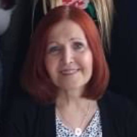 Meet your Posher, Colleen - Picture 1 of 1